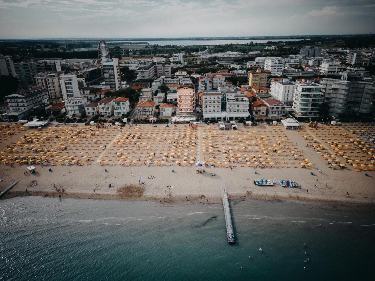 Hotel Loreley Lido di Jesolo Eksteriør bilde