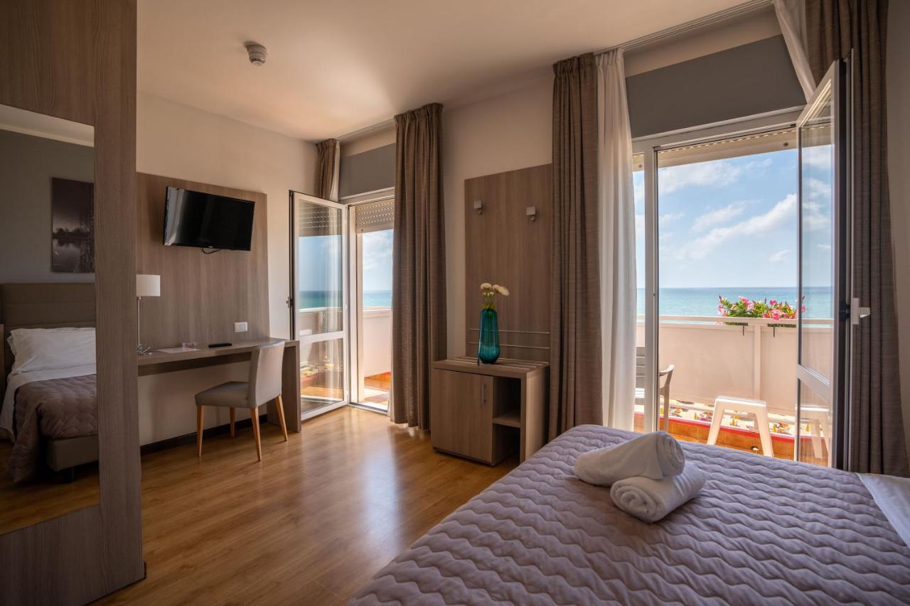 Hotel Loreley Lido di Jesolo Eksteriør bilde