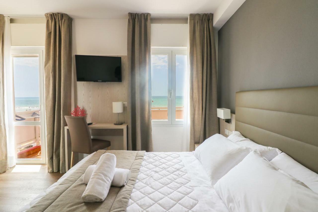 Hotel Loreley Lido di Jesolo Eksteriør bilde