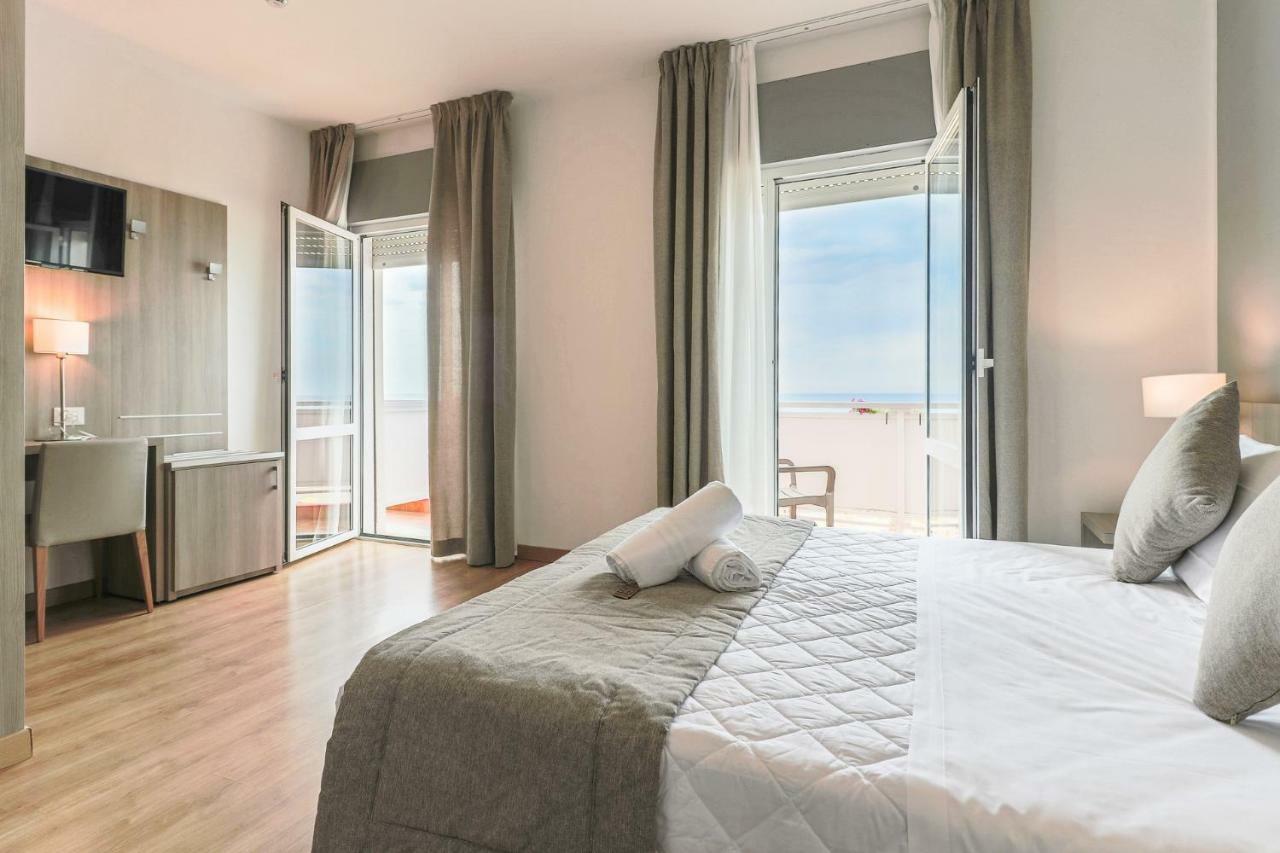 Hotel Loreley Lido di Jesolo Eksteriør bilde